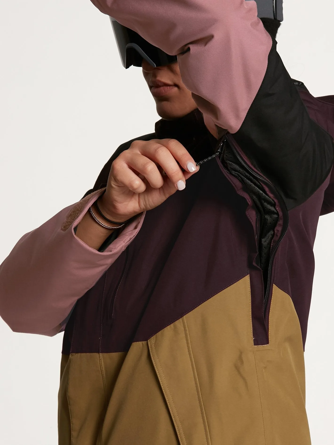 Aris Insulated GORE-TEX Jacket - Vibrant Purple