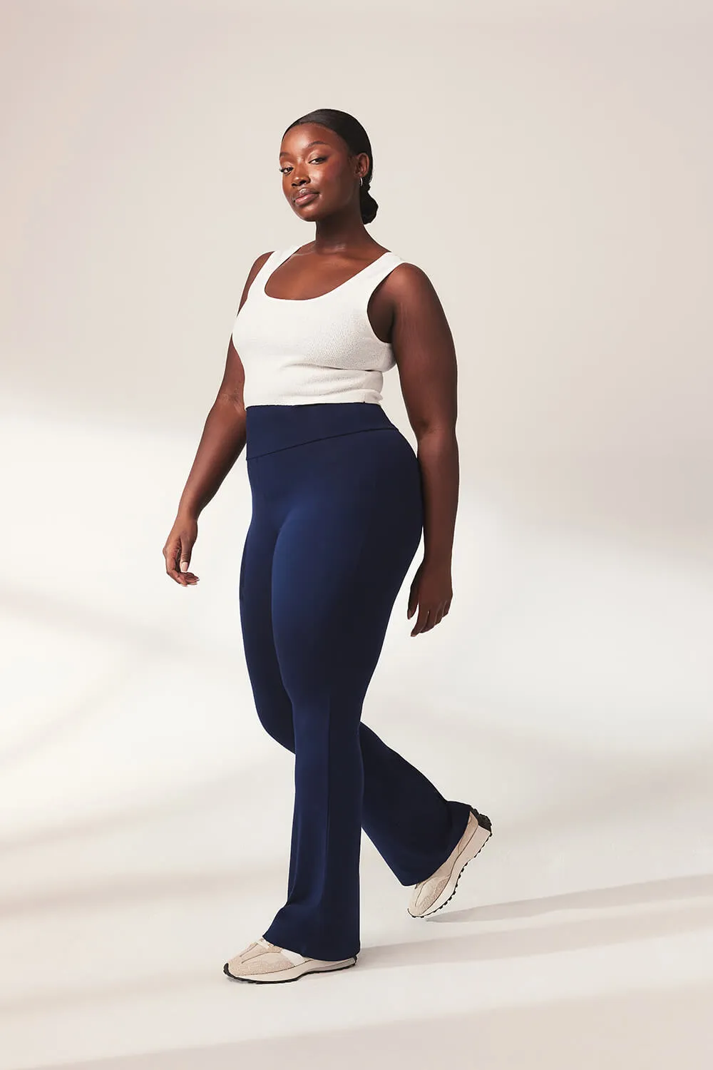 Lightweight Flare Leggings - Navy