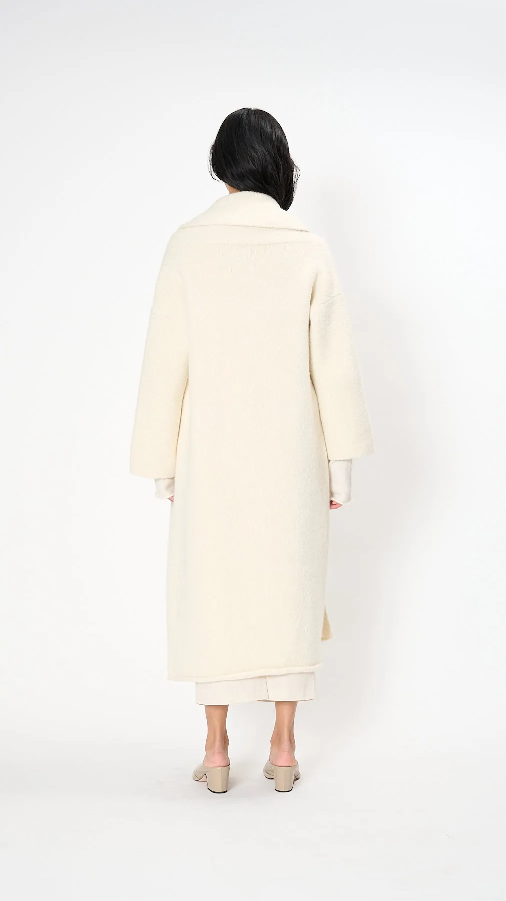 Long Shawl Cardigan in Raw White