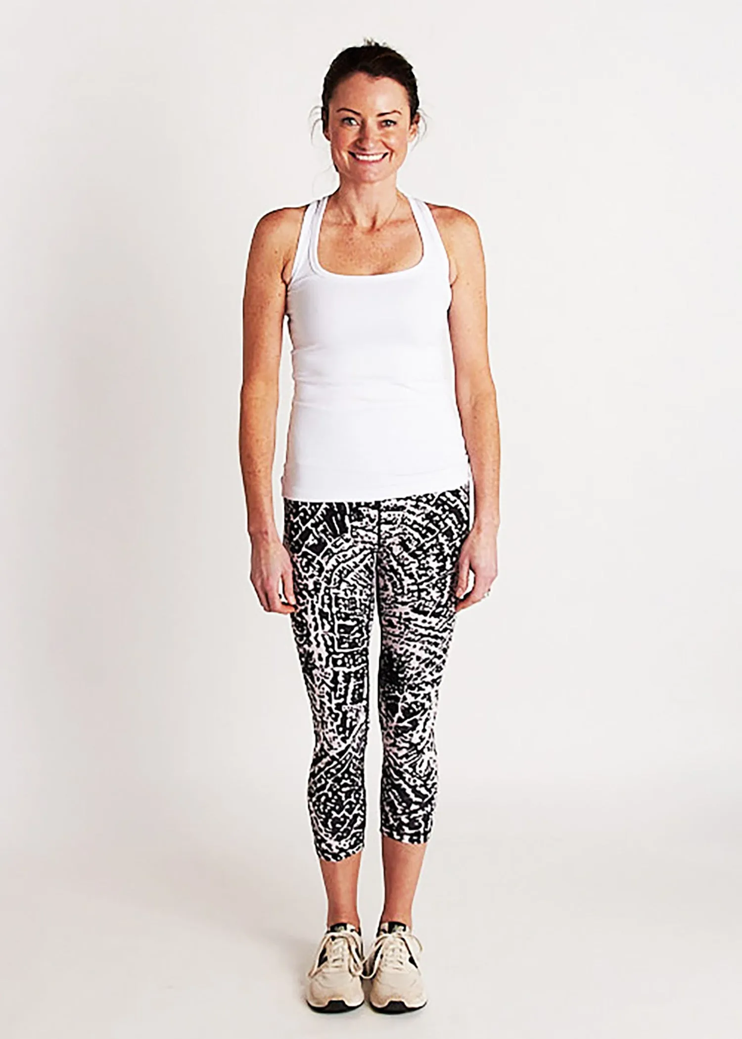 Lotus Legging - Pinwheel Black