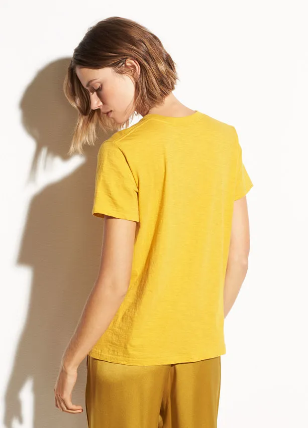 VINCE - Short Sleeve Swing Tee in Limonata